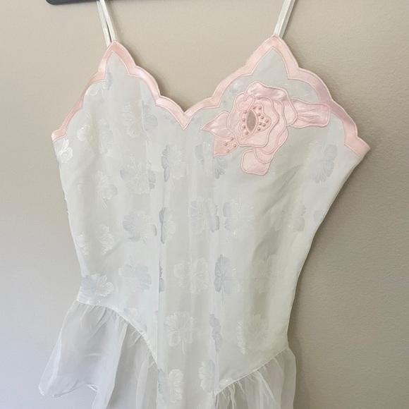 Vintage gold label Victora’s secret bodysuit teddy lingerie size small - Picture 2 of 12